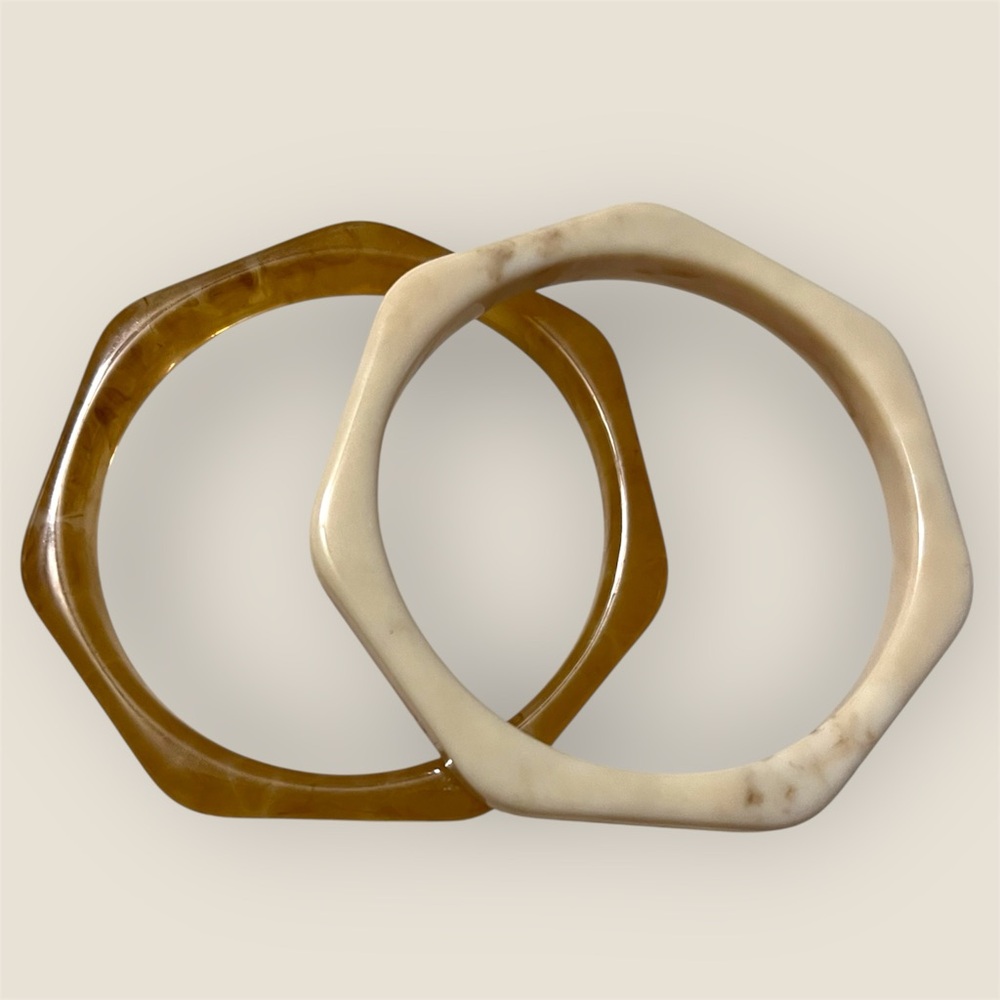 Set of Two Geometric Bangles in Transparent Brown and Cream